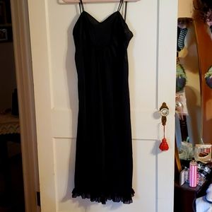 Beautiful Ladies Black Night Gown